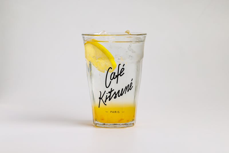 Fresh squeezed lemonade drink